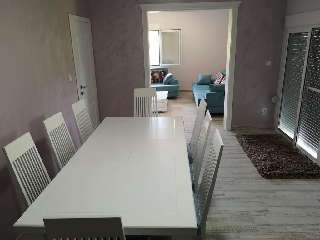 Дома для отпуска Lux House Majstorina Вирпазар