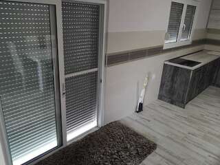 Дома для отпуска Lux House Majstorina Вирпазар Дом с 2 спальнями-12